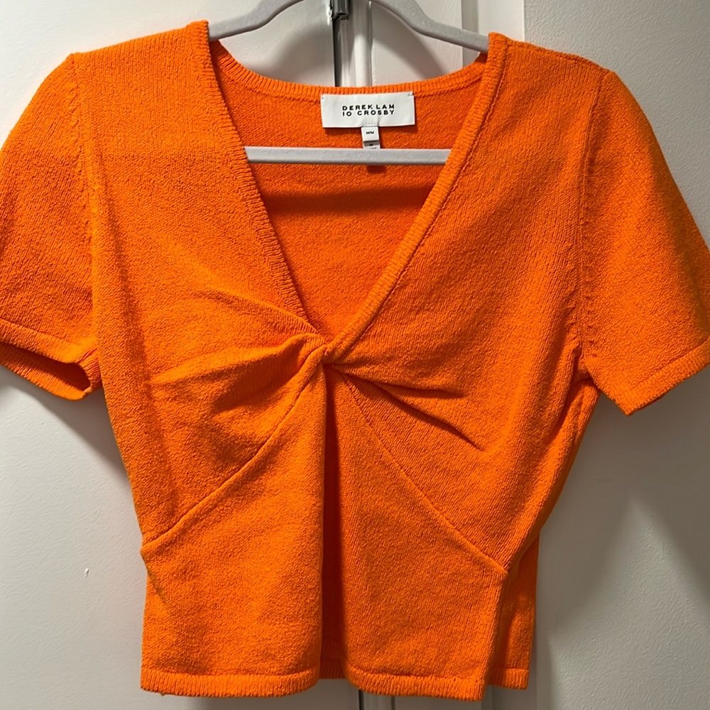 Derek Lam brand new short sleeve twist front top